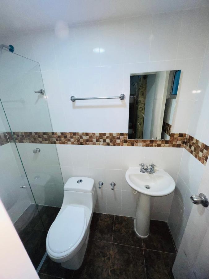 Hostal Casa San Pedro Santa Marta  Bagian luar foto