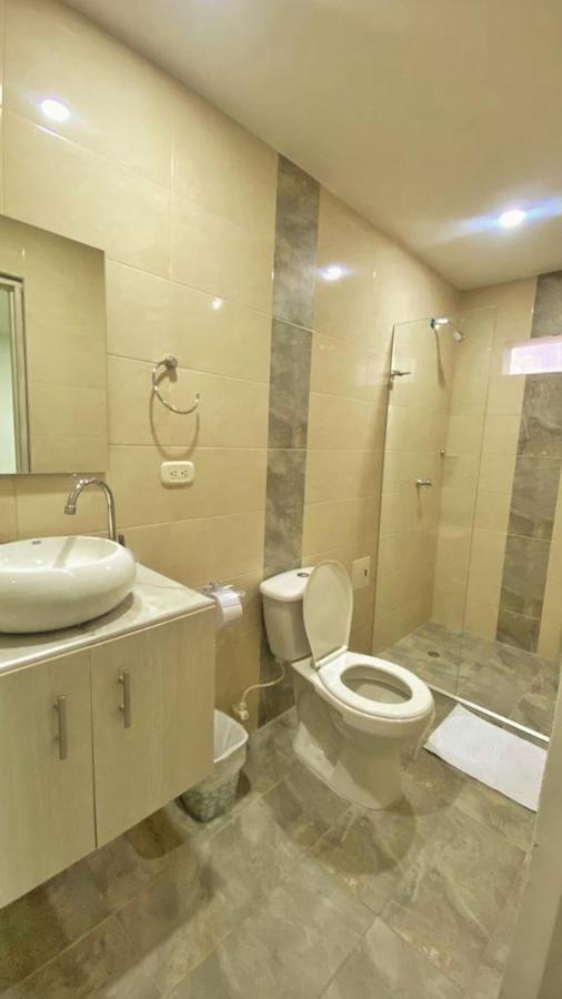 Hostal Casa San Pedro Santa Marta  Bagian luar foto